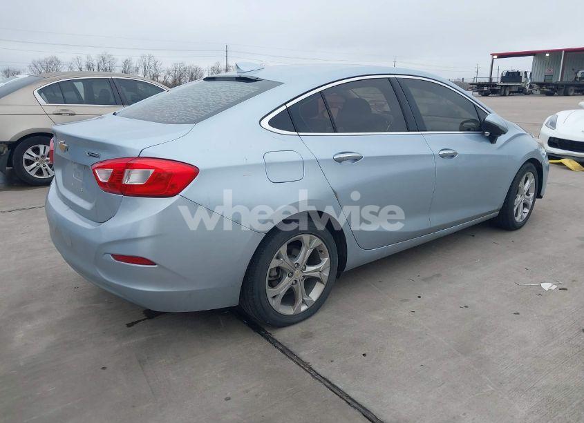 Photo 4 of 2017 Chevrolet Cruze PREMIER AUTO (VIN 1G1BF5SMXH7190759)