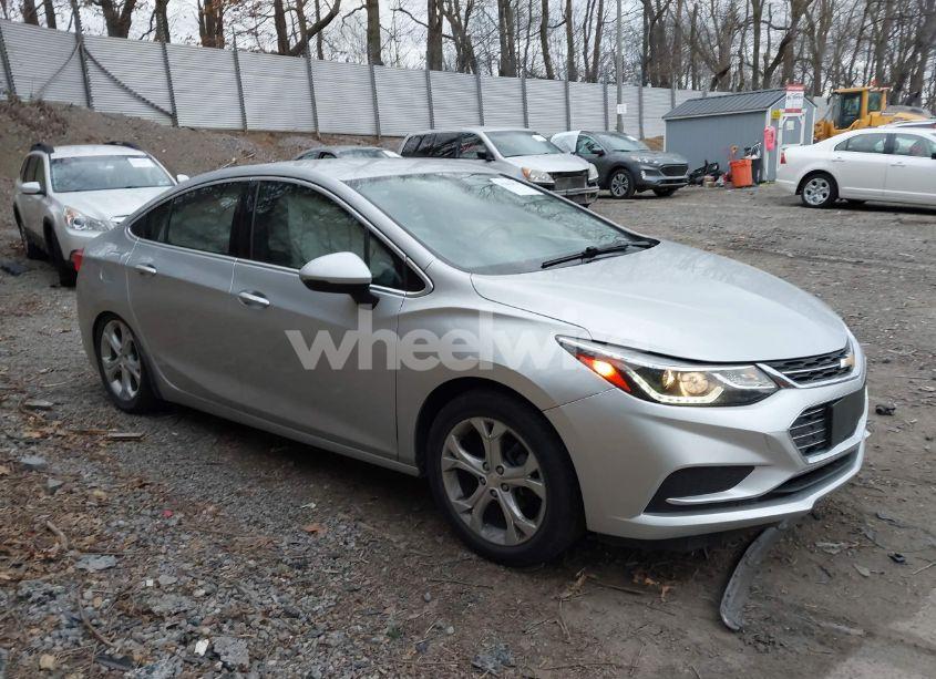 Photo 13 of 2017 Chevrolet Cruze PREMIER AUTO (VIN 1G1BF5SMXH7194696)