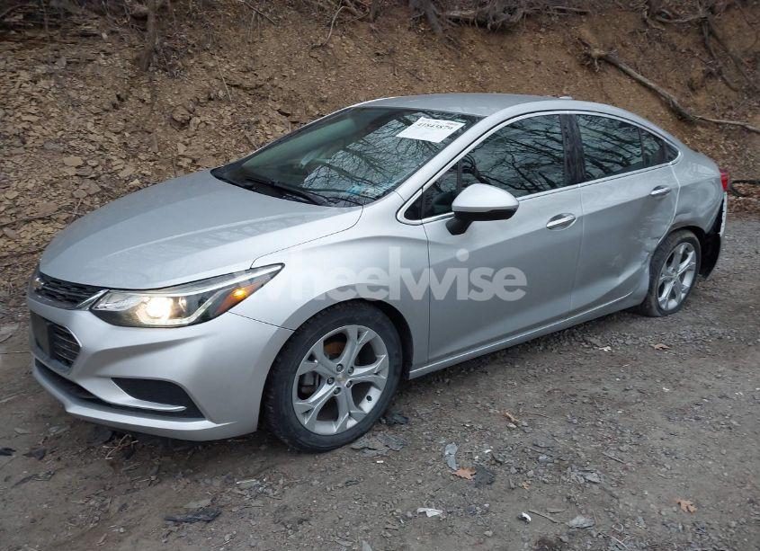 Photo 2 of 2017 Chevrolet Cruze PREMIER AUTO (VIN 1G1BF5SMXH7194696)