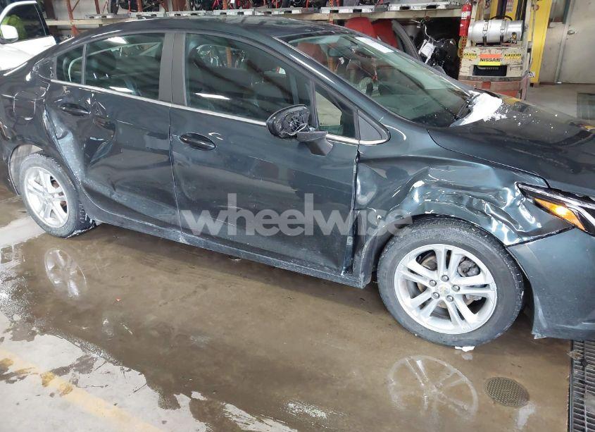 Photo 6 of 2017 Chevrolet Cruze LT MANUAL (VIN 1G1BG5SE4H7258883)