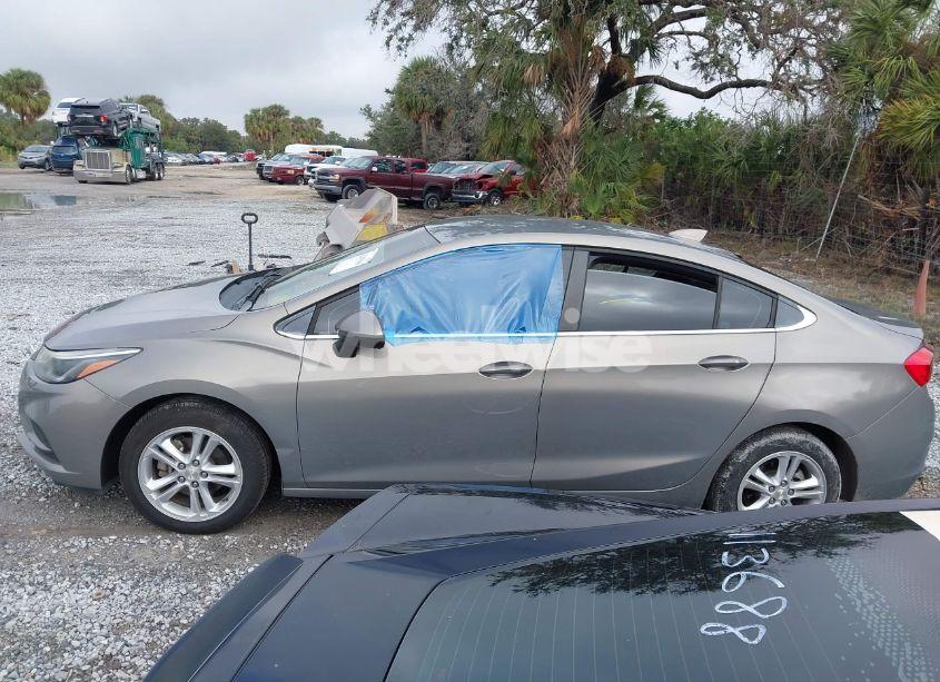 Photo 15 of 2017 Chevrolet Cruze LT MANUAL (VIN 1G1BG5SE9H7263156)