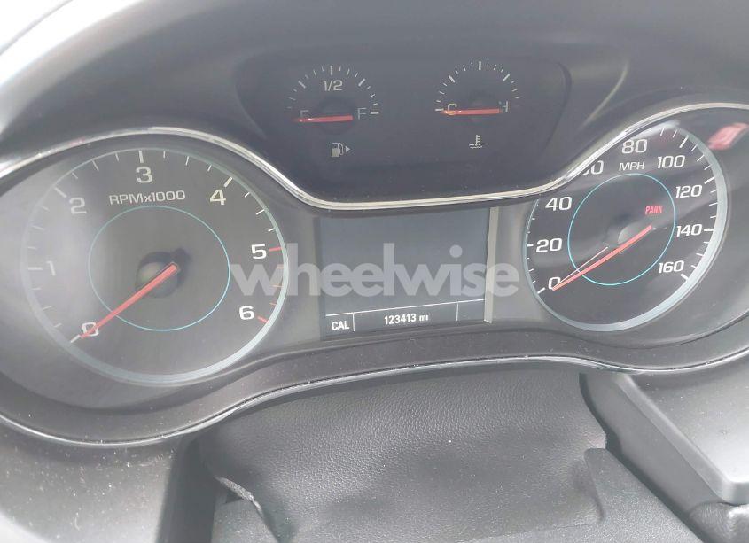 Photo 7 of 2017 Chevrolet Cruze LT MANUAL (VIN 1G1BG5SE9H7263156)