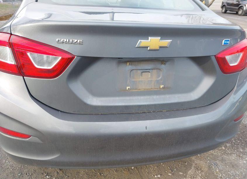 Photo 17 of 2018 Chevrolet Cruze LT MANUAL (VIN 1G1BG5SEXJ7186965)