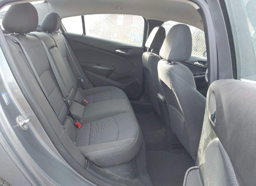 Photo 8 of 2018 Chevrolet Cruze LT MANUAL (VIN 1G1BG5SEXJ7186965)