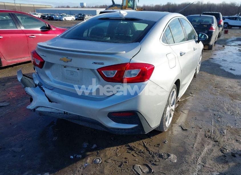 Photo 4 of 2016 Chevrolet Cruze PREMIER AUTO (VIN 1G1BG5SM0G7266646)