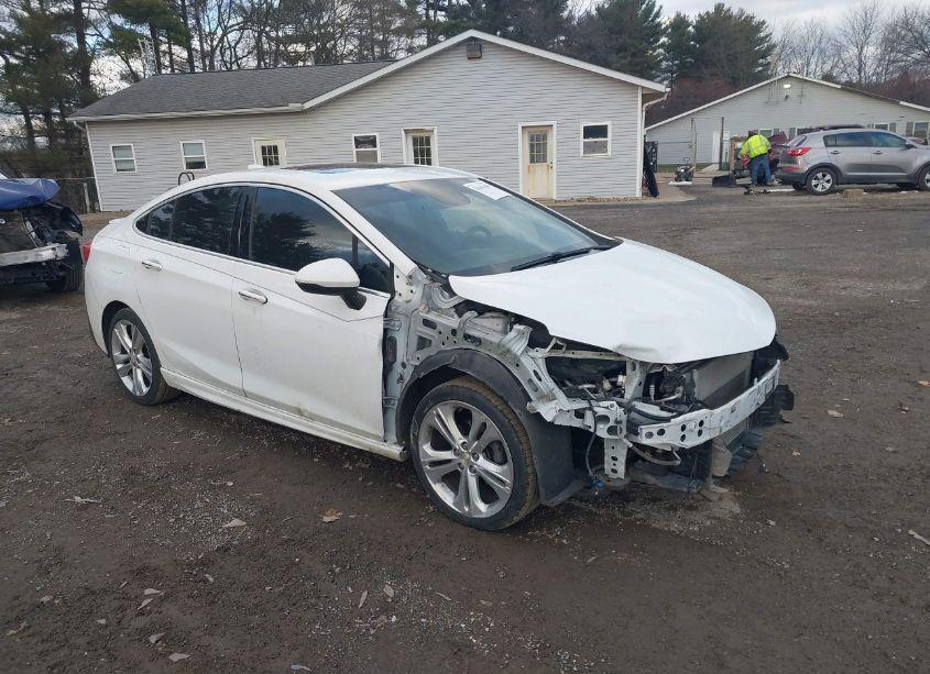 2016 Chevrolet Cruze PREMIER AUTO (VIN 1G1BG5SM0G7268011) main photo