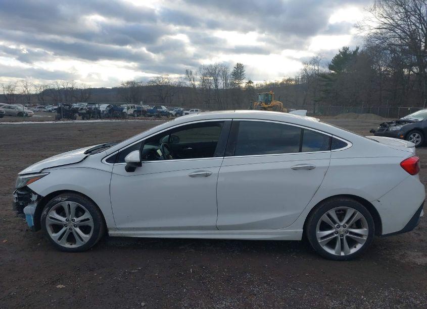 Photo 15 of 2016 Chevrolet Cruze PREMIER AUTO (VIN 1G1BG5SM0G7268011)