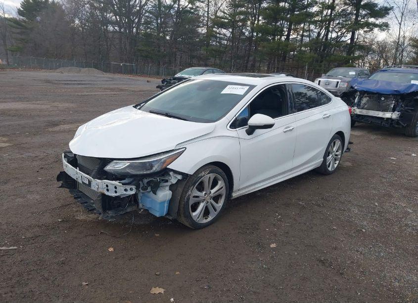 Photo 2 of 2016 Chevrolet Cruze PREMIER AUTO (VIN 1G1BG5SM0G7268011)