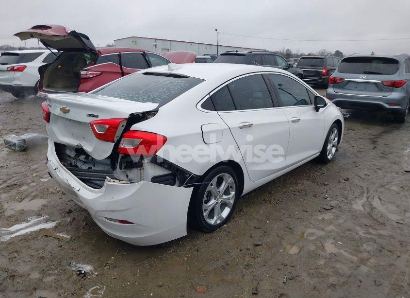 Photo 4 of 2016 Chevrolet Cruze PREMIER AUTO (VIN 1G1BG5SM0G7280059)