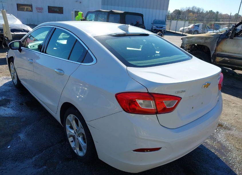 Photo 3 of 2016 Chevrolet Cruze PREMIER AUTO (VIN 1G1BG5SM6G7280616)