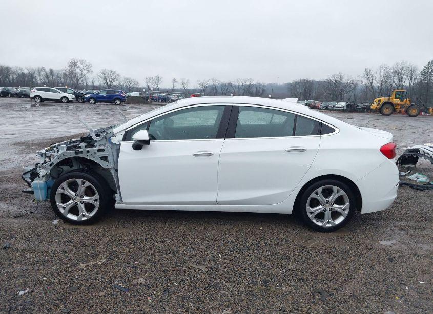 Photo 15 of 2016 Chevrolet Cruze PREMIER AUTO (VIN 1G1BG5SM9G7317402)