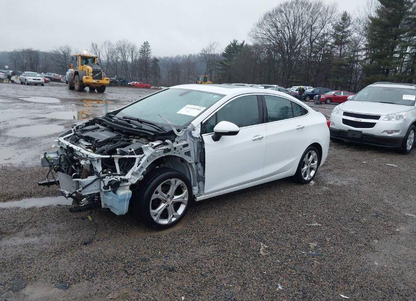 Photo 2 of 2016 Chevrolet Cruze PREMIER AUTO (VIN 1G1BG5SM9G7317402)