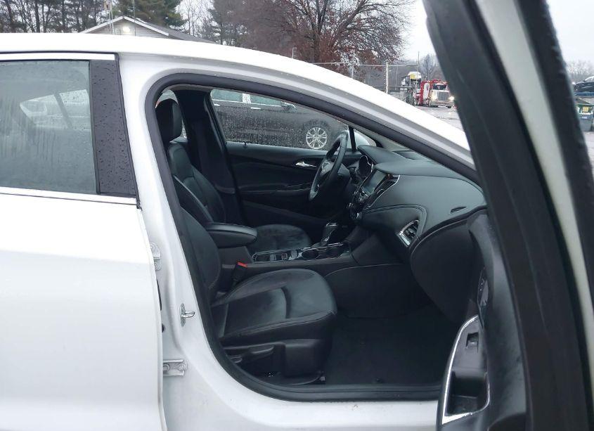 Photo 5 of 2016 Chevrolet Cruze PREMIER AUTO (VIN 1G1BG5SM9G7317402)