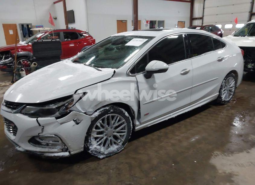 Photo 2 of 2016 Chevrolet Cruze PREMIER AUTO (VIN 1G1BG5SM9G7327752)