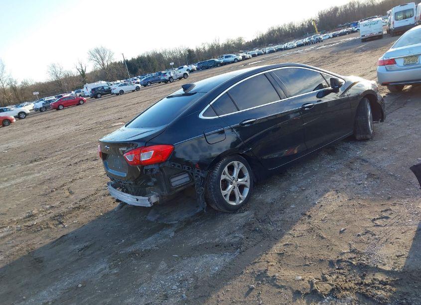 Photo 4 of 2016 Chevrolet Cruze PREMIER AUTO (VIN 1G1BG5SMXG7268162)