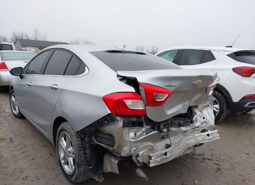 Photo 3 of 2017 Chevrolet Cruze LT AUTO (VIN 1G1BH5SE4H7238226)