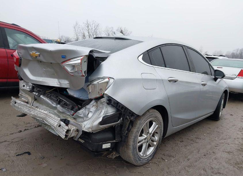 Photo 4 of 2017 Chevrolet Cruze LT AUTO (VIN 1G1BH5SE4H7238226)