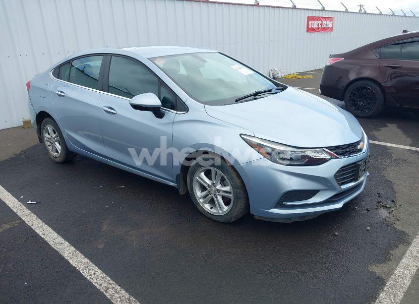 2018 Chevrolet Cruze LT AUTO (VIN 1G1BH5SE4J7151819) main photo