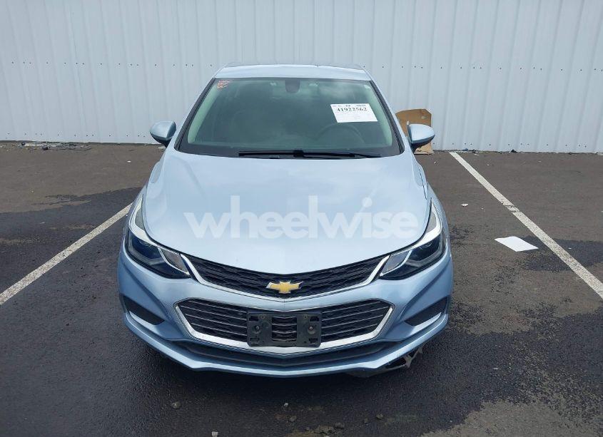 Photo 11 of 2018 Chevrolet Cruze LT AUTO (VIN 1G1BH5SE4J7151819)