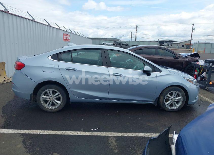 Photo 12 of 2018 Chevrolet Cruze LT AUTO (VIN 1G1BH5SE4J7151819)