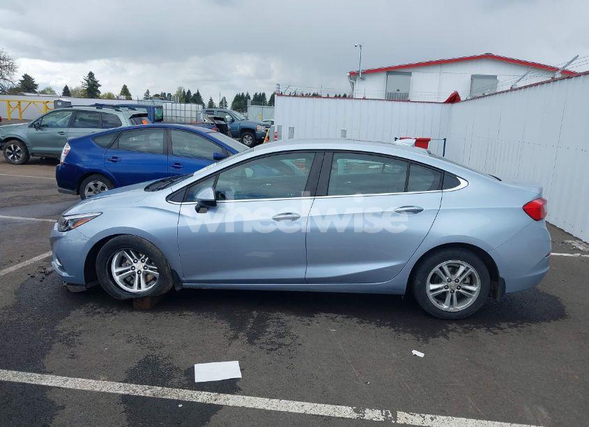 Photo 13 of 2018 Chevrolet Cruze LT AUTO (VIN 1G1BH5SE4J7151819)