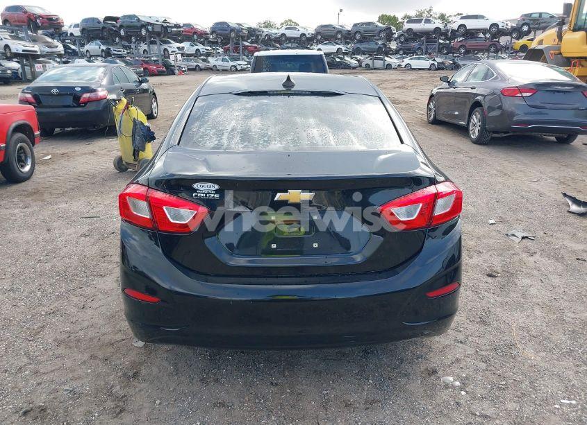 Photo 16 of 2019 Chevrolet Cruze CVT (FLEET ORDERS ONLY) (VIN 1G1BJ5SM5K7105395)