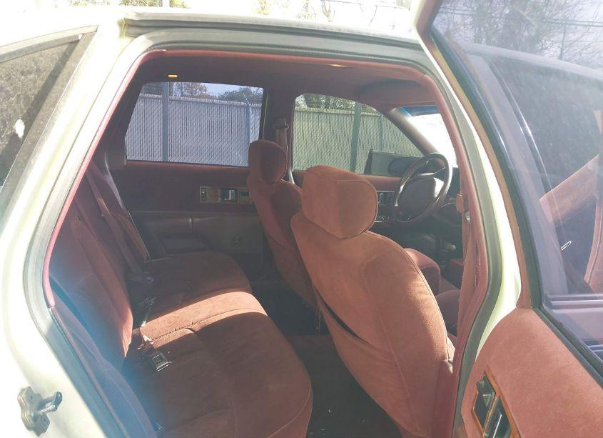 Photo 8 of 1996 Chevrolet Caprice / IMPALA CLASSIC SS (VIN 1G1BL52P0TR135432)