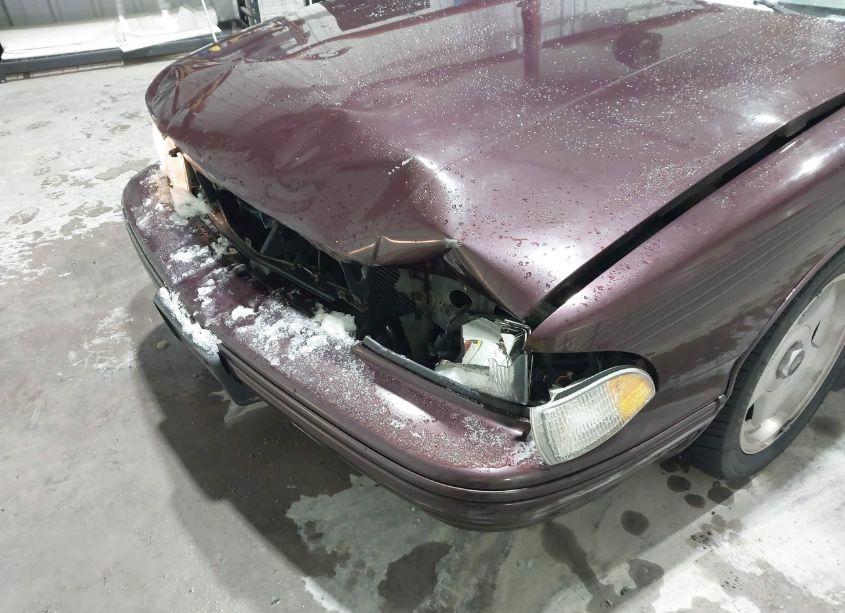 Photo 6 of 1996 Chevrolet Caprice / IMPALA CLASSIC SS (VIN 1G1BL52P2TR165015)