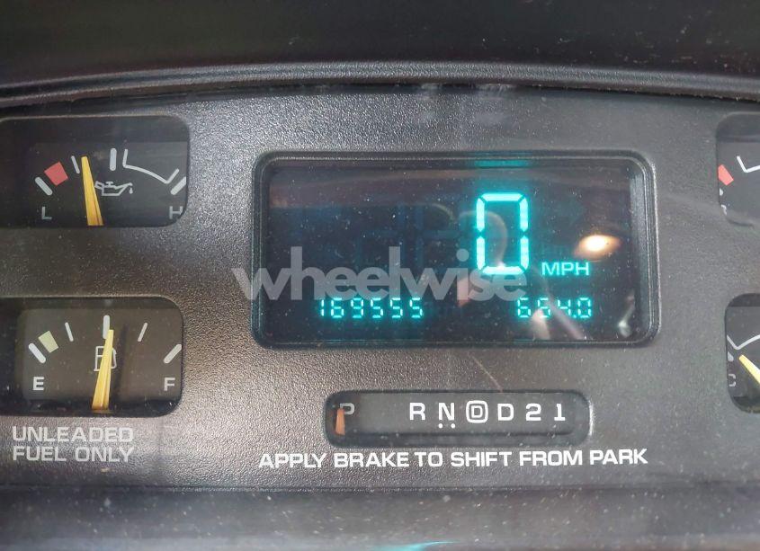 Photo 15 of 1996 Chevrolet Caprice / IMPALA CLASSIC SS (VIN 1G1BL52P2TR170330)