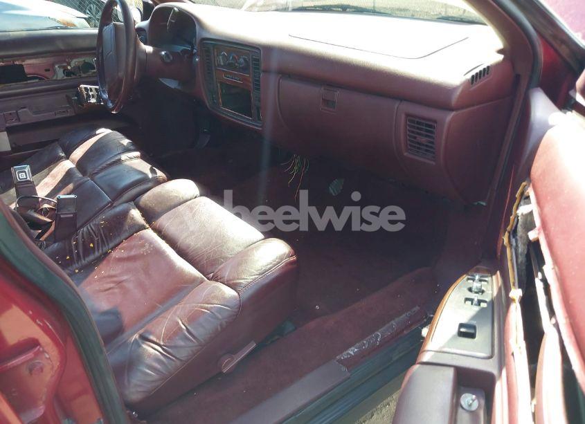 Photo 5 of 1996 Chevrolet Caprice / IMPALA CLASSIC SS (VIN 1G1BL52P2TR170330)