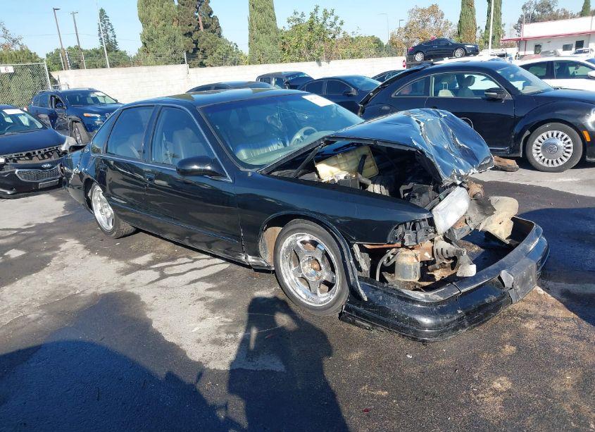 1995 Chevrolet Caprice / IMPALA CLASSIC SS (VIN 1G1BL52P3SR159075) main photo