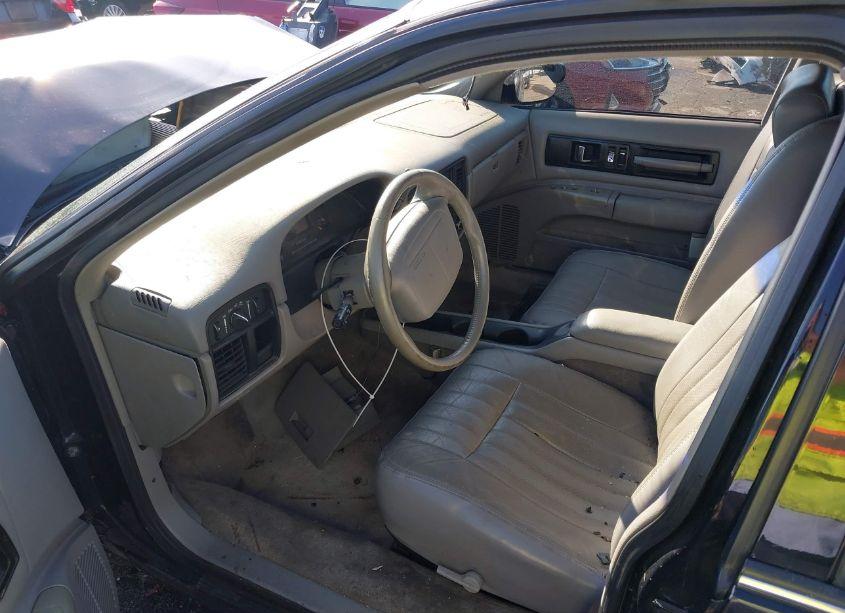 Photo 5 of 1995 Chevrolet Caprice / IMPALA CLASSIC SS (VIN 1G1BL52P3SR159075)