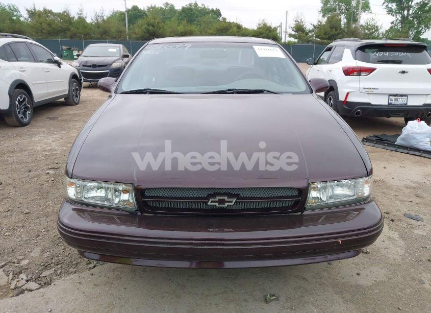 Photo 6 of 1995 Chevrolet Caprice / IMPALA CLASSIC SS (VIN 1G1BL52P8SR170010)