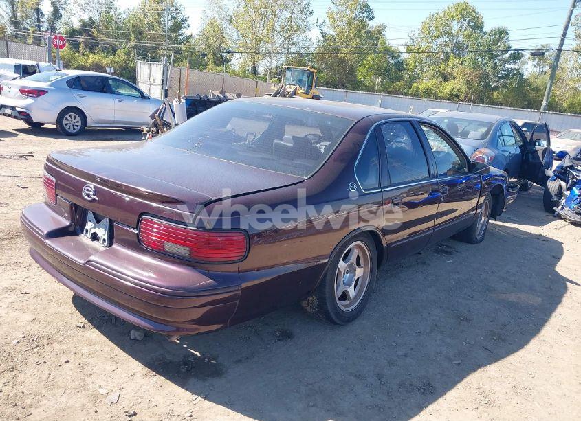 Photo 4 of 1996 Chevrolet Caprice / IMPALA CLASSIC SS (VIN 1G1BL52P8TR109936)