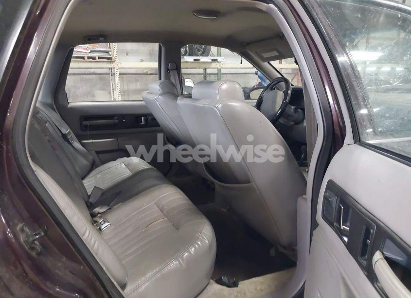 Photo 8 of 1996 Chevrolet Caprice / IMPALA CLASSIC SS (VIN 1G1BL52PXTR177137)