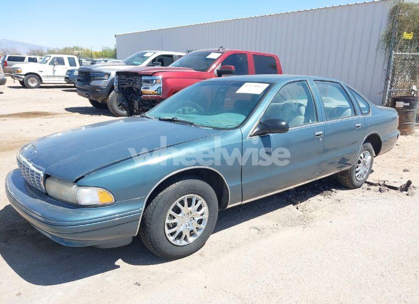 Photo 2 of 1996 Chevrolet Caprice CLASSIC (VIN 1G1BL52W0TR161102)