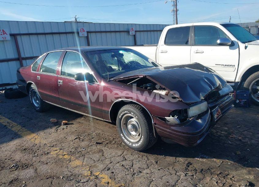 1996 Chevrolet Caprice CLASSIC (VIN 1G1BL52WXTR105913) main photo