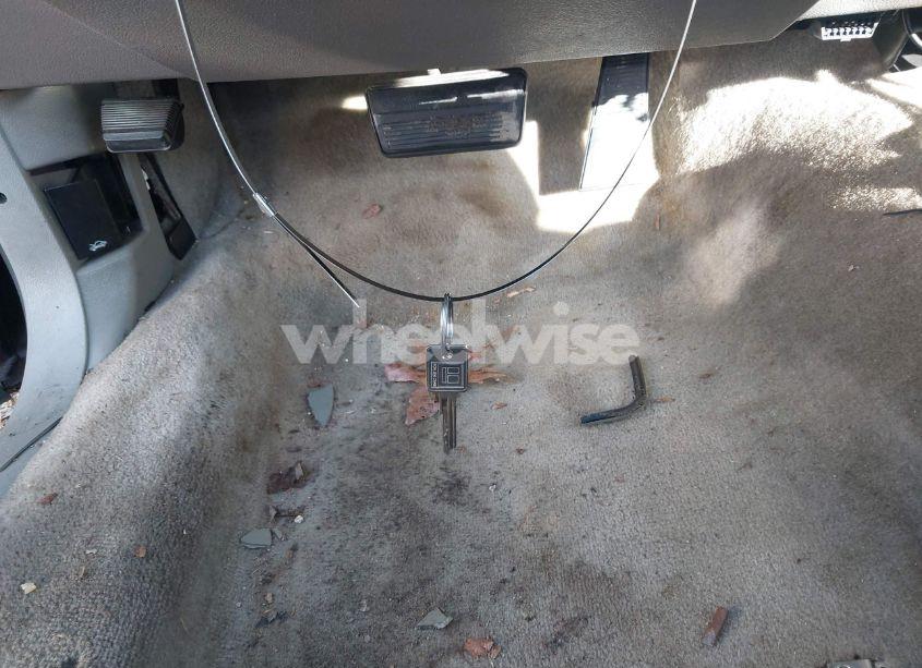 Photo 11 of 1996 Chevrolet Caprice CLASSIC (VIN 1G1BL52WXTR105913)