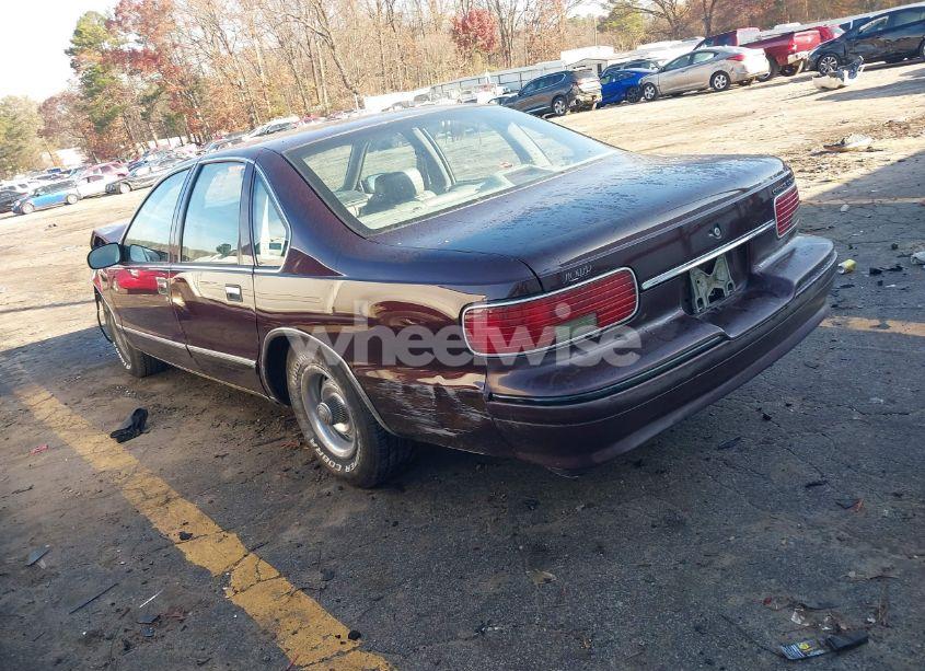 Photo 3 of 1996 Chevrolet Caprice CLASSIC (VIN 1G1BL52WXTR105913)