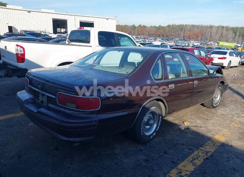 Photo 4 of 1996 Chevrolet Caprice CLASSIC (VIN 1G1BL52WXTR105913)