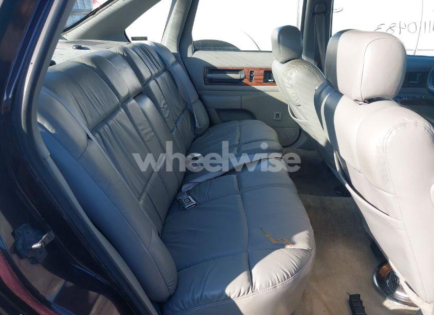 Photo 8 of 1996 Chevrolet Caprice CLASSIC (VIN 1G1BL52WXTR105913)
