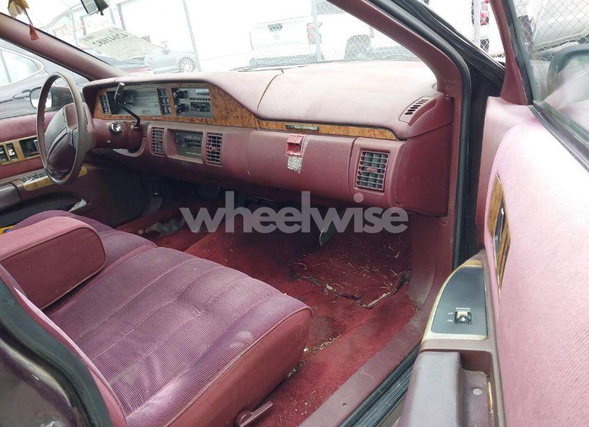 Photo 5 of 1993 Chevrolet Caprice CLASSIC (VIN 1G1BL53E8PR100883)