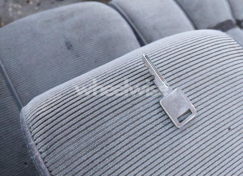 Photo 11 of 1993 Chevrolet Caprice CLASSIC (VIN 1G1BL53E8PW153407)