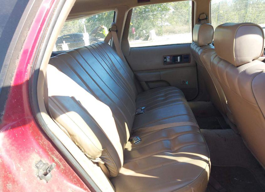 Photo 8 of 1994 Chevrolet Caprice CLASSIC (VIN 1G1BL82P3RR171707)