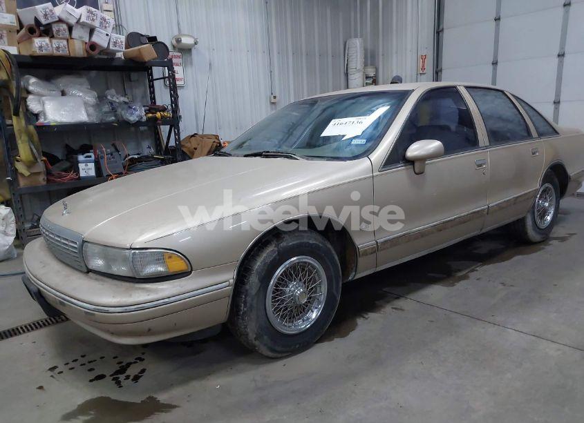 Photo 2 of 1994 Chevrolet Caprice CLASSIC LS (VIN 1G1BN52P8RR171114)