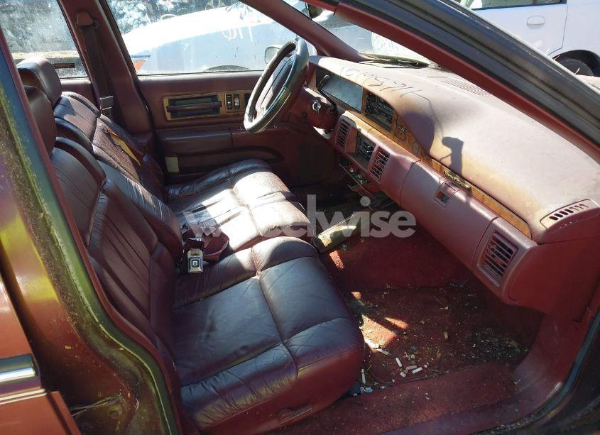 Photo 5 of 1992 Chevrolet Caprice CLASSIC LTZ (VIN 1G1BN53E8NR116489)
