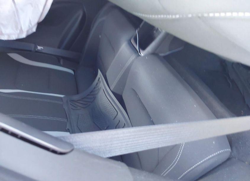 Photo 8 of 2018 Chevrolet Camaro 1LS (VIN 1G1FA1RS0J0122384)