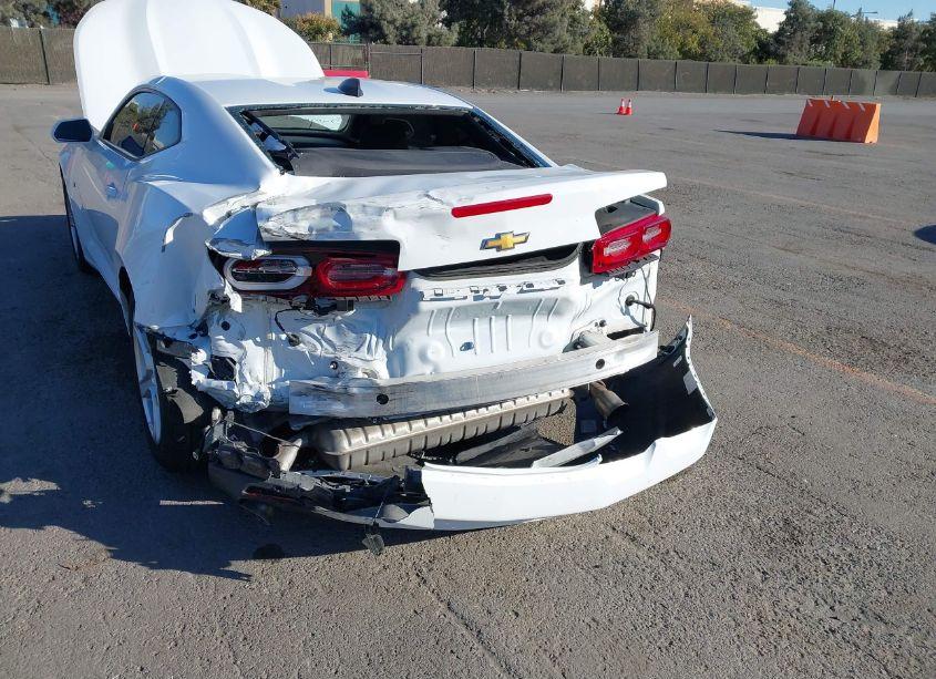 Photo 6 of 2021 Chevrolet Camaro RWD 1LT (VIN 1G1FA1RS0M0130859)