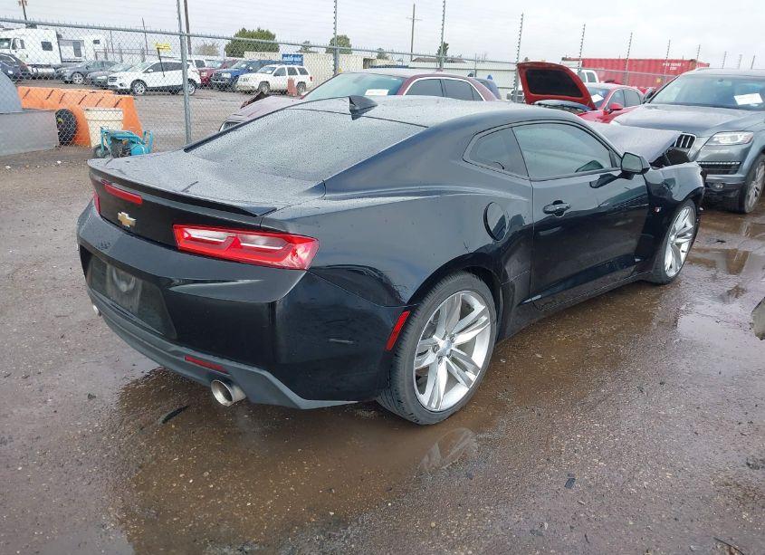 Photo 4 of 2016 Chevrolet Camaro 1LT (VIN 1G1FA1RS1G0129515)