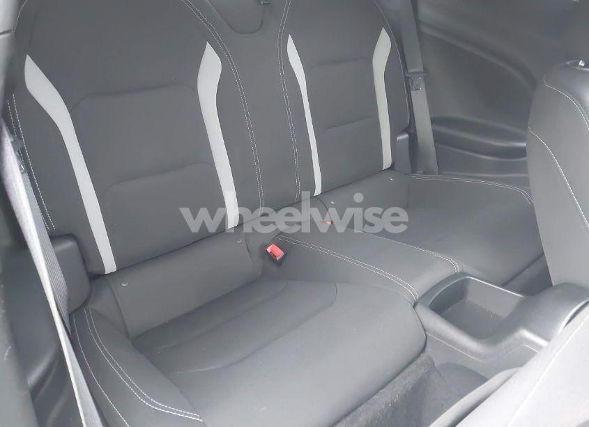 Photo 8 of 2020 Chevrolet Camaro RWD 1LT (VIN 1G1FA1RS5L0122366)